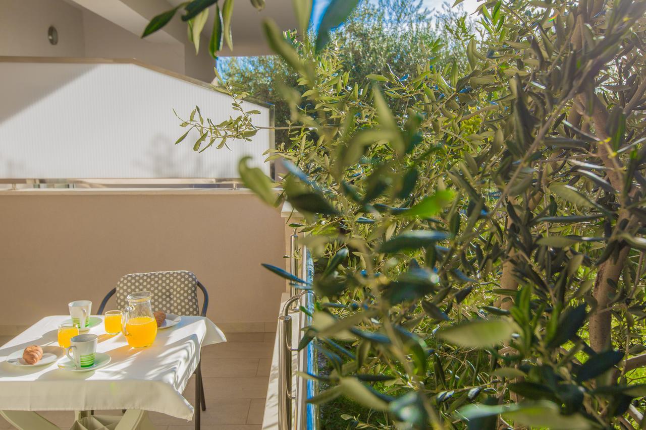 Maiv Residence - Family & Designer Suites 罗戈兹尼察 外观 照片