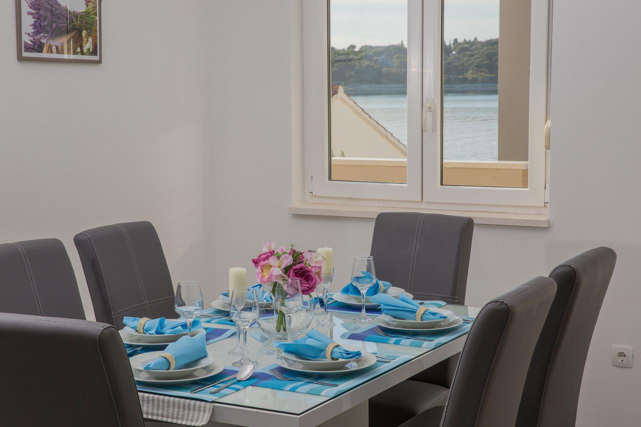 Maiv Residence - Family & Designer Suites 罗戈兹尼察 外观 照片