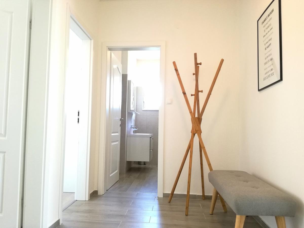 Maiv Residence - Family & Designer Suites 罗戈兹尼察 外观 照片