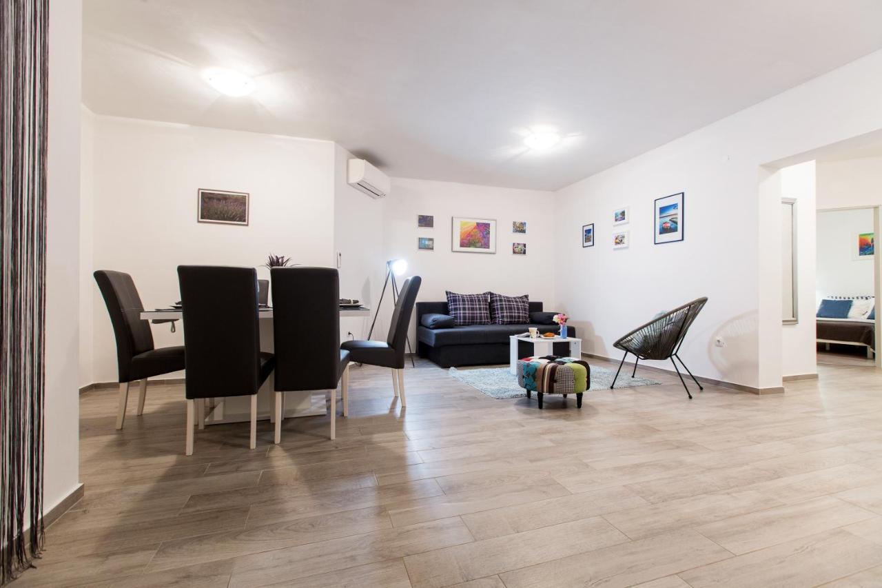 Maiv Residence - Family & Designer Suites 罗戈兹尼察 客房 照片
